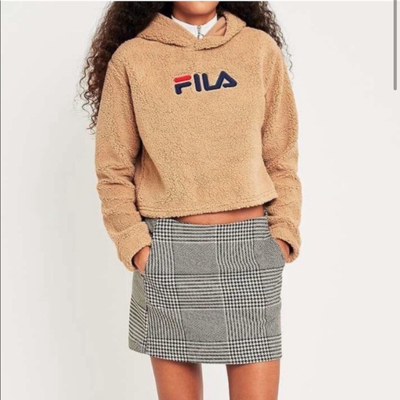 FILA x UO Camel Teddy Bear Cropped Hoodie - Picture 2 of 11